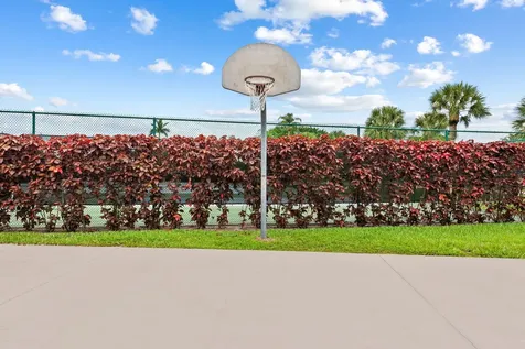 9226 Boca Gardens Parkway Boca Raton FL 33496
