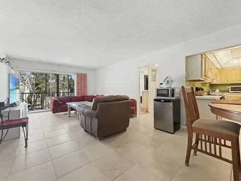 1428 SE 4th Avenue Deerfield Beach FL 33441