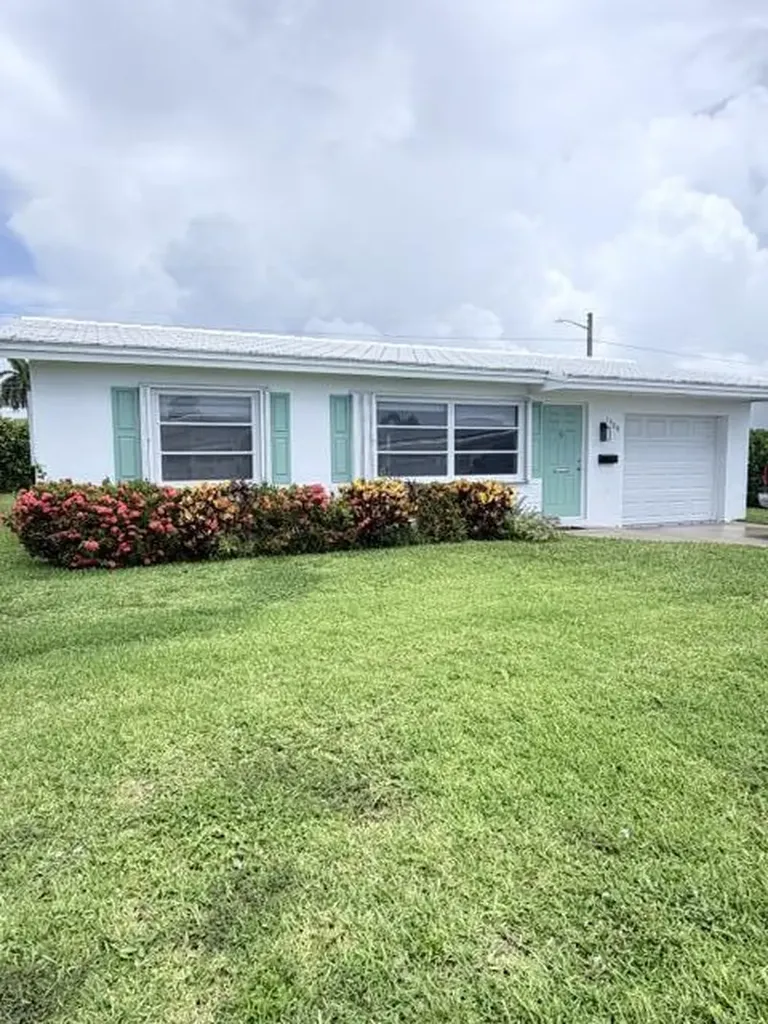 1308 SW 24th Street Boynton Beach FL 33426