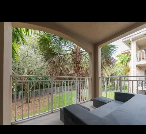 6556 Emerald Dunes Drive West Palm Beach FL 33411