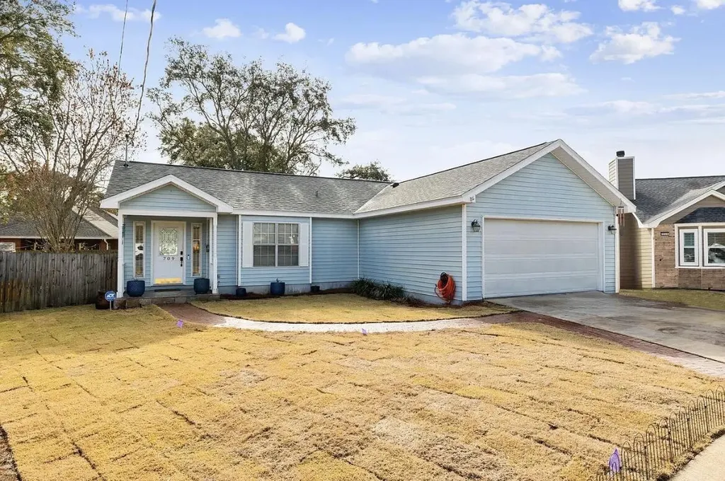 709 Vintage Road Destin FL 32541