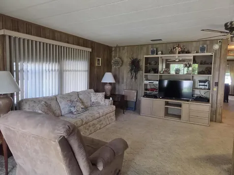 6937 SE Delegate Street Hobe Sound FL 33455