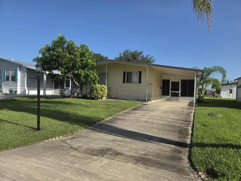 6937 SE Delegate Street Hobe Sound FL 33455