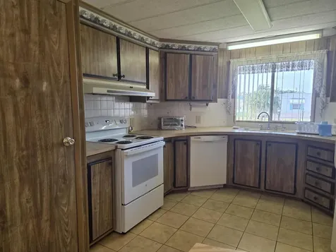 6937 SE Delegate Street Hobe Sound FL 33455