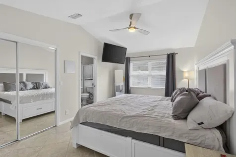 4361 Fushia Circle N Palm Beach Gardens FL 33410