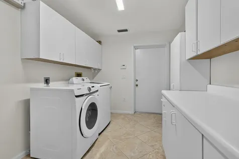 4361 Fushia Circle N Palm Beach Gardens FL 33410