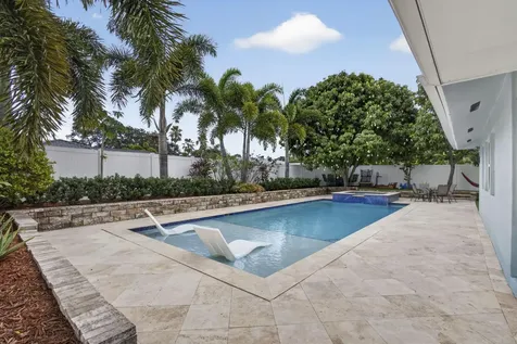 4361 Fushia Circle N Palm Beach Gardens FL 33410