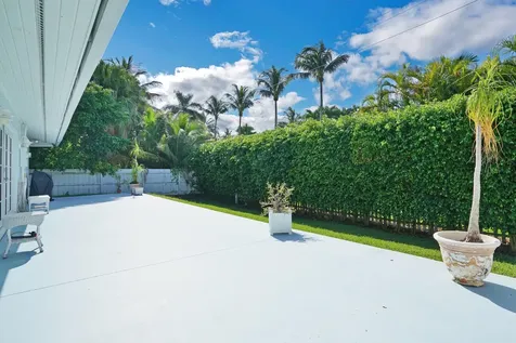 17 E Ocean Avenue Ocean Ridge FL 33435