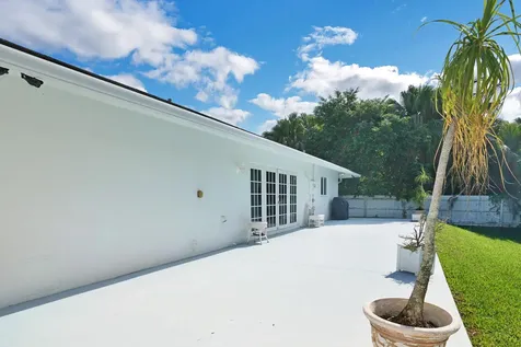 17 E Ocean Avenue Ocean Ridge FL 33435