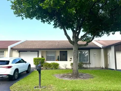 15860 Laurel Oak Circle Delray Beach FL 33484