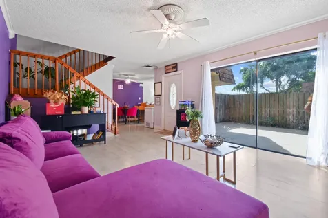 2406 24th Lane Greenacres FL 33463