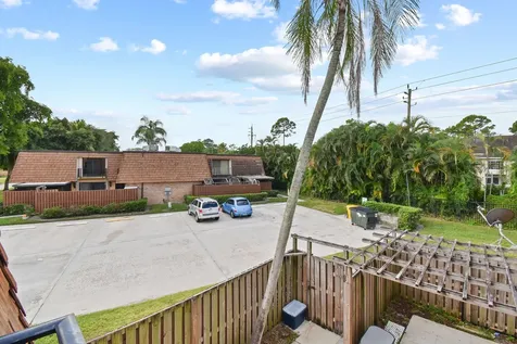 2406 24th Lane Greenacres FL 33463