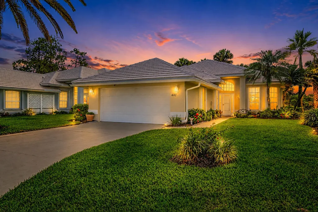 441 SW Fairway Landing Port St Lucie FL 34986