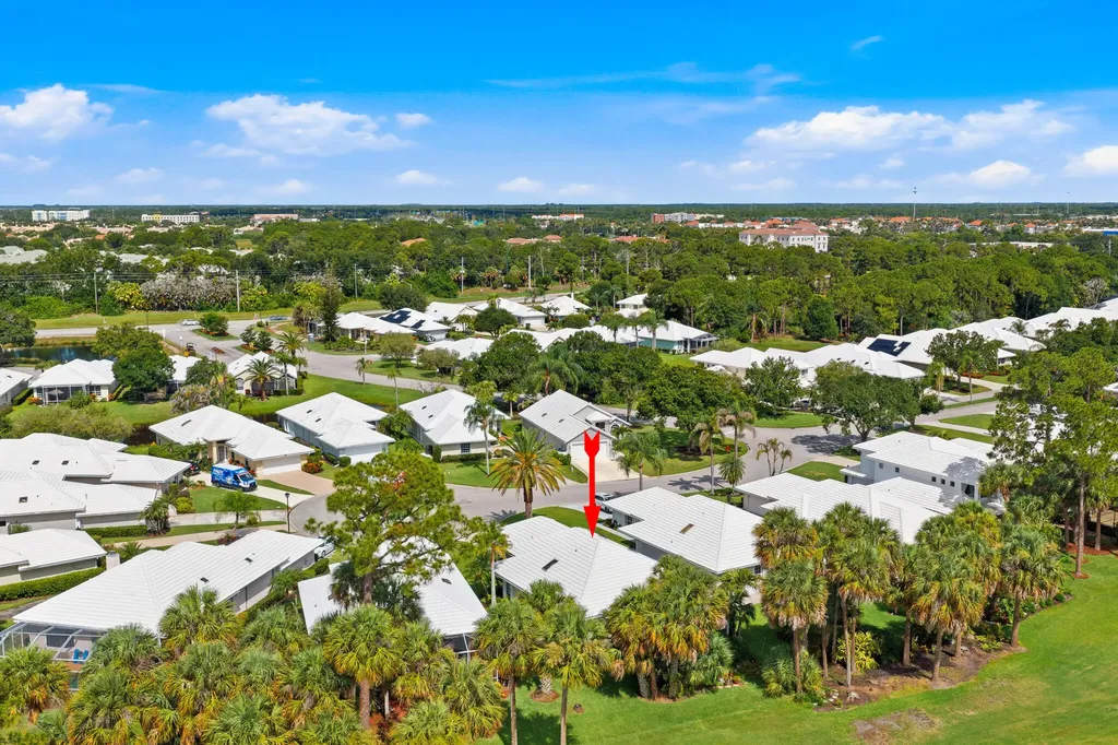 441 SW Fairway Landing Port St Lucie FL 34986