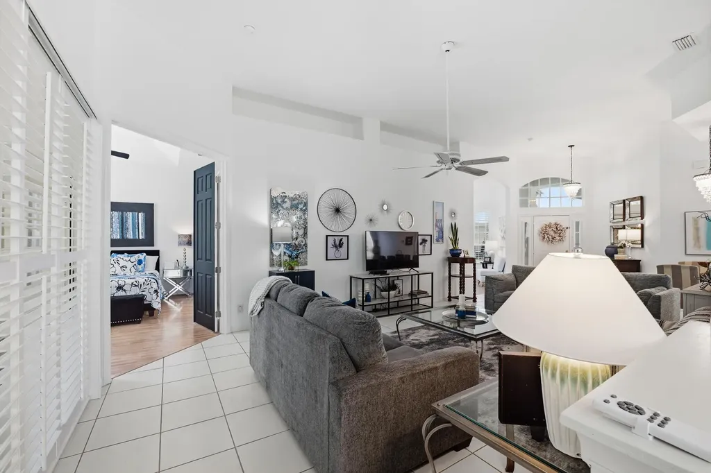 441 SW Fairway Landing Port St Lucie FL 34986