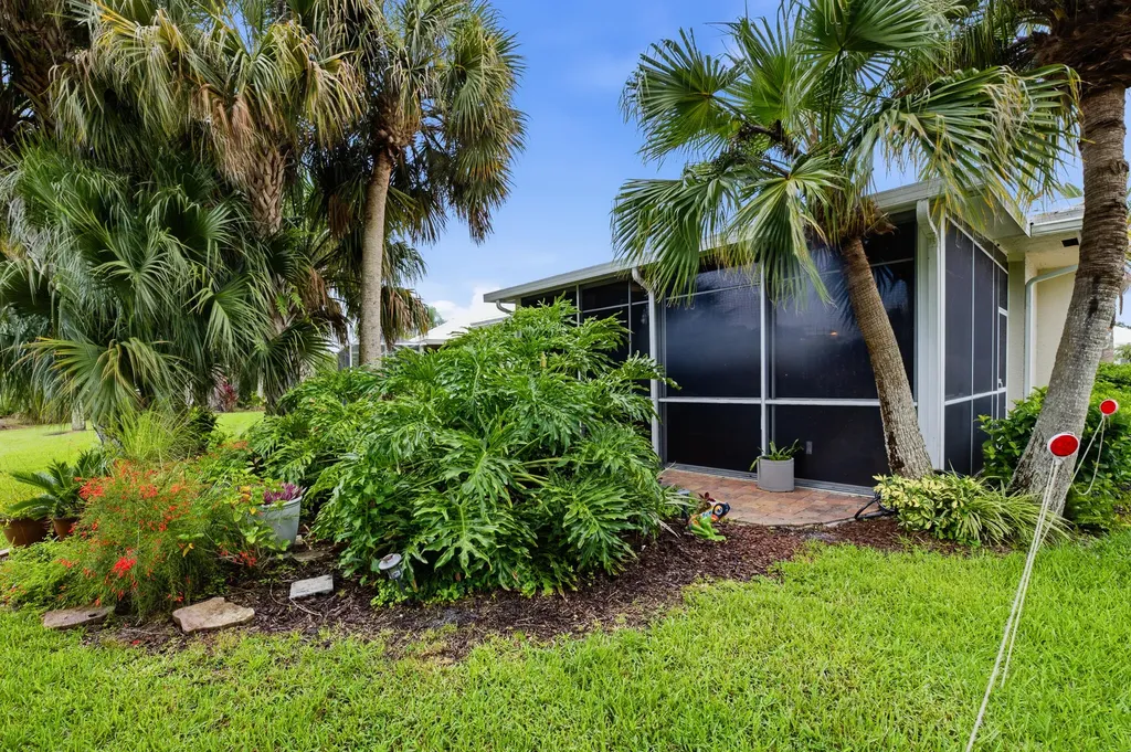 441 SW Fairway Landing Port St Lucie FL 34986