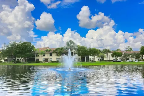 3277 Jog Park Drive Greenacres FL 33467