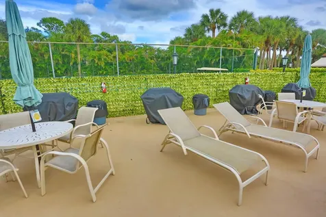 3277 Jog Park Drive Greenacres FL 33467