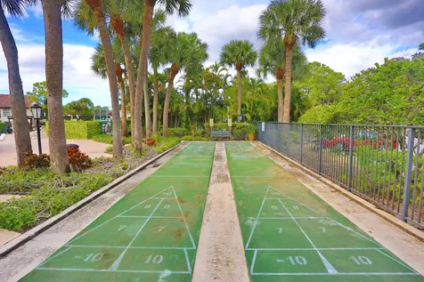 3277 Jog Park Drive Greenacres FL 33467