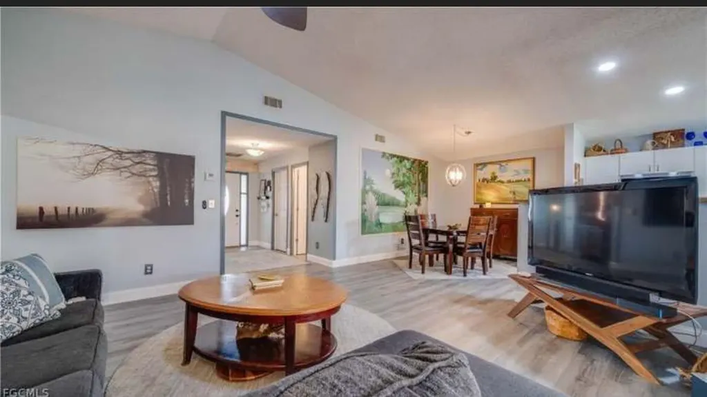 5671 Longleaf Drive North Fort Myers FL 33917