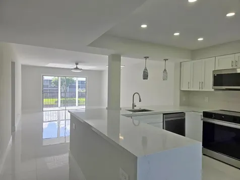 14310 Strathmore Lane Delray Beach FL 33446