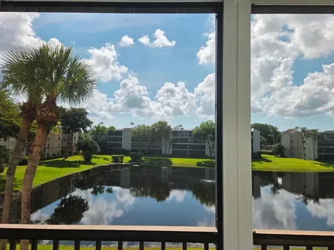 14310 Strathmore Lane Delray Beach FL 33446
