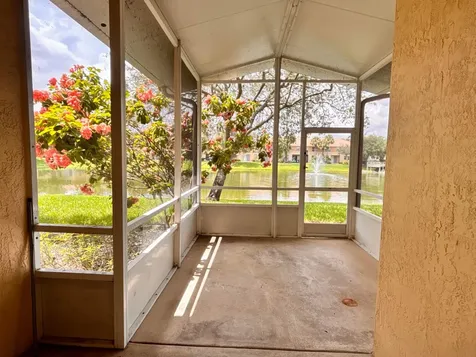 266 River Bluff Lane Royal Palm Beach FL 33411