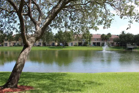 266 River Bluff Lane Royal Palm Beach FL 33411