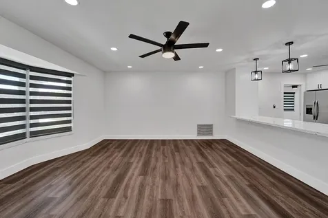 5011 Buchanan Street Hollywood FL 33021