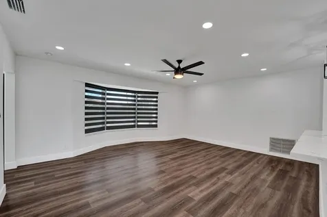 5011 Buchanan Street Hollywood FL 33021