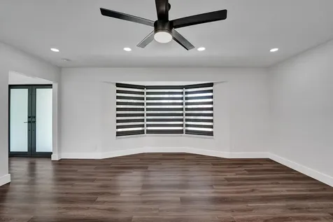 5011 Buchanan Street Hollywood FL 33021