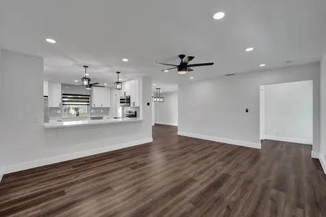 5011 Buchanan Street Hollywood FL 33021