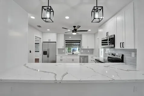 5011 Buchanan Street Hollywood FL 33021