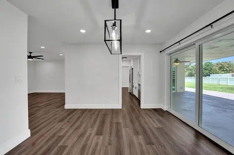5011 Buchanan Street Hollywood FL 33021