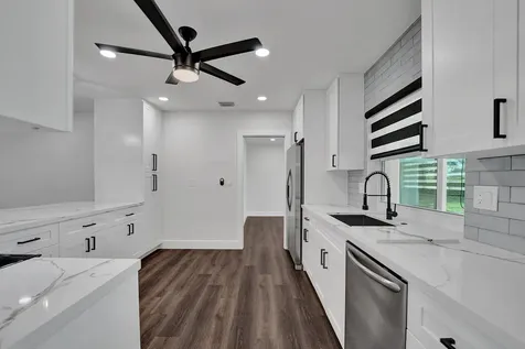 5011 Buchanan Street Hollywood FL 33021