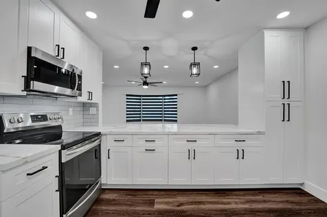 5011 Buchanan Street Hollywood FL 33021