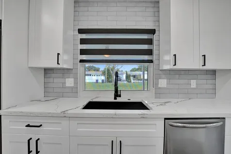 5011 Buchanan Street Hollywood FL 33021