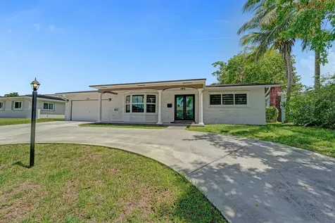 5011 Buchanan Street Hollywood FL 33021