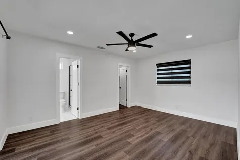 5011 Buchanan Street Hollywood FL 33021