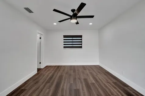5011 Buchanan Street Hollywood FL 33021