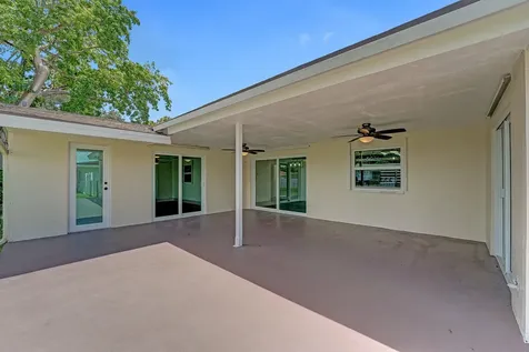 5011 Buchanan Street Hollywood FL 33021