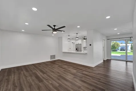 5011 Buchanan Street Hollywood FL 33021