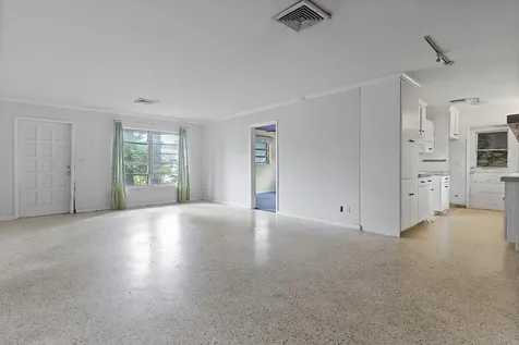799 Ivory Lane Haverhill FL 33415