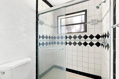10 Seneca Court Royal Palm Beach FL 33411