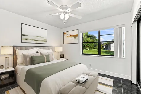 10 Seneca Court Royal Palm Beach FL 33411
