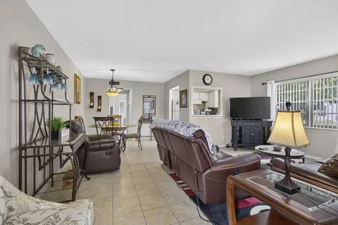 5 Northampton A West Palm Beach FL 33417