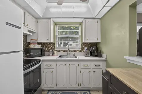 5 Northampton A West Palm Beach FL 33417
