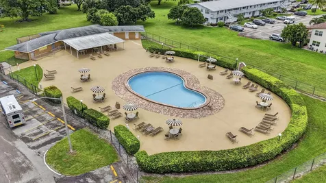 5 Northampton A West Palm Beach FL 33417