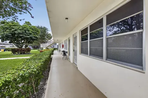 5 Northampton A West Palm Beach FL 33417