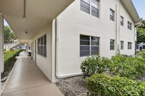 5 Northampton A West Palm Beach FL 33417